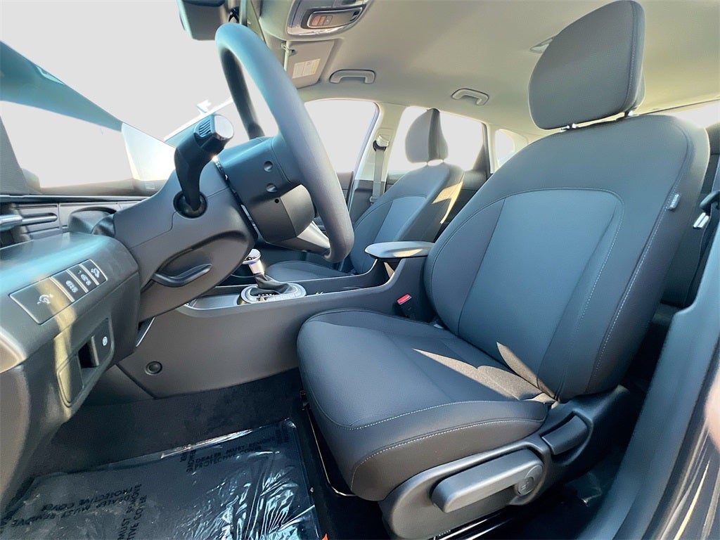 2026 Hyundai KONA SE FWD