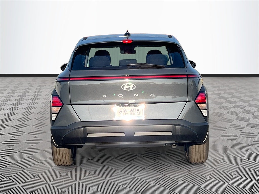 2026 Hyundai KONA SE FWD