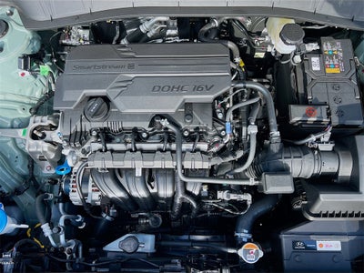 2026 Hyundai KONA SE FWD