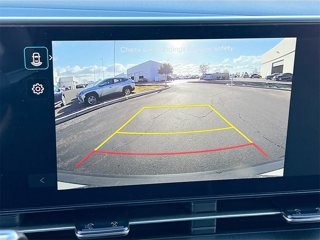 2026 Hyundai KONA SE FWD