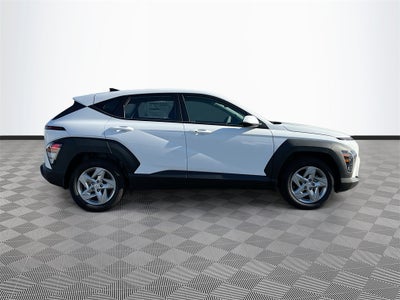 2026 Hyundai KONA SE FWD