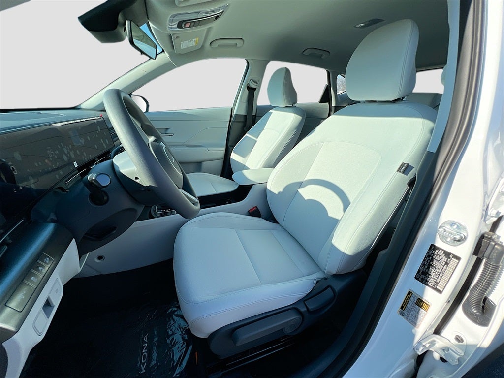 2026 Hyundai KONA SE FWD