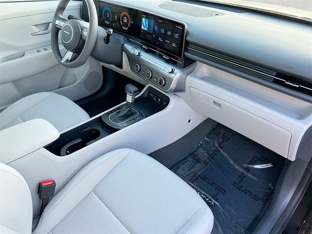 2026 Hyundai KONA SE FWD