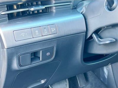 2026 Hyundai KONA SE FWD