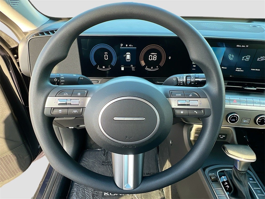 2026 Hyundai KONA SE FWD