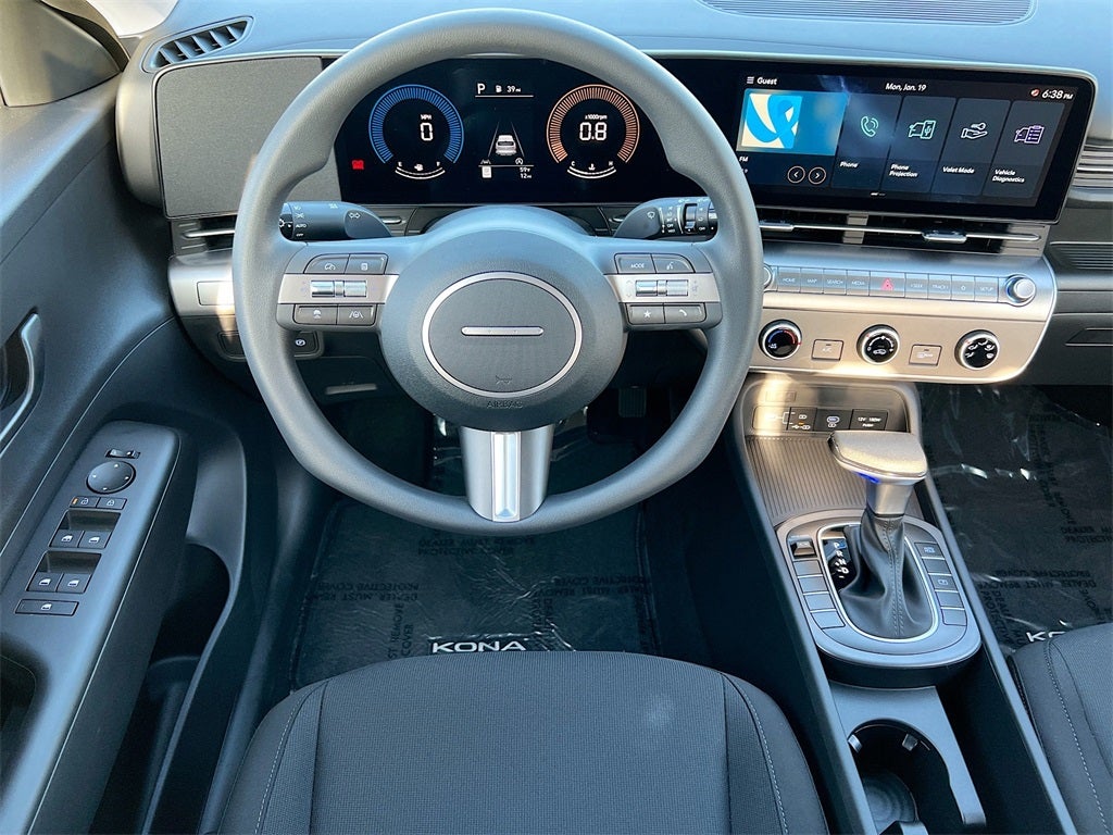 2026 Hyundai KONA SE FWD