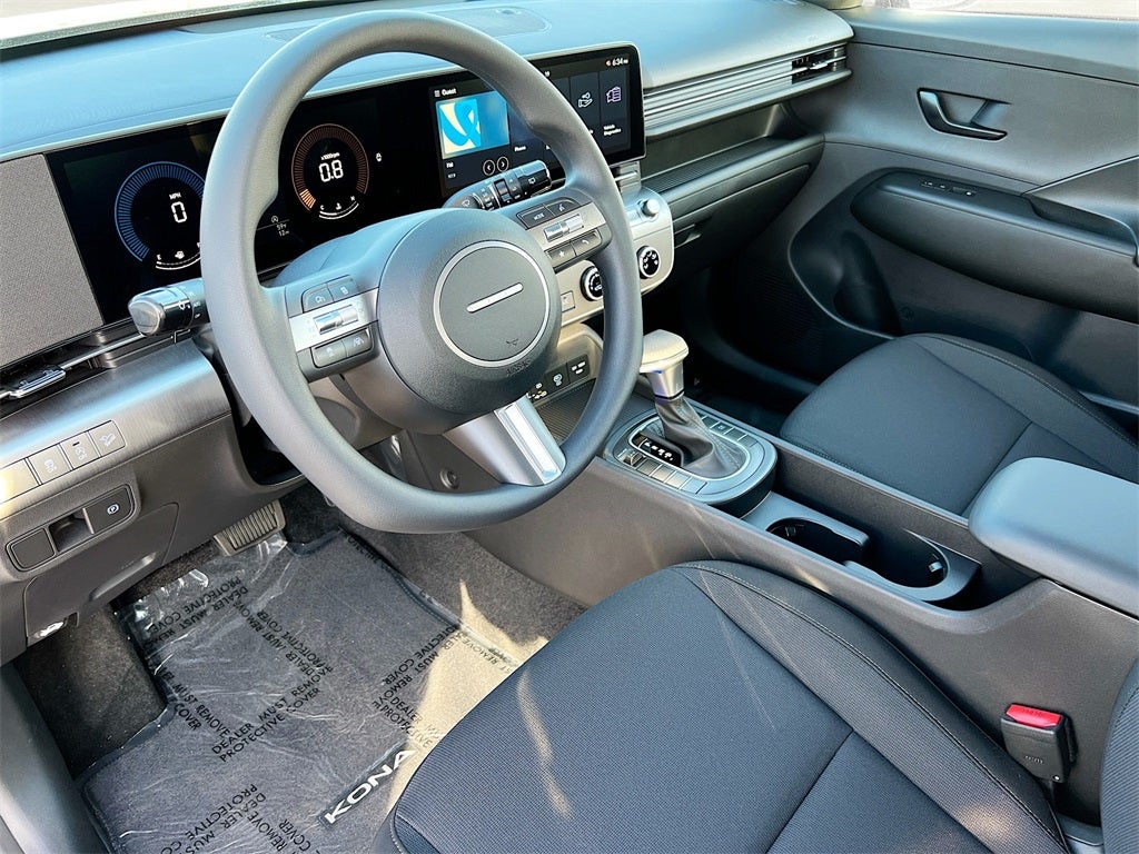 2026 Hyundai KONA SE FWD