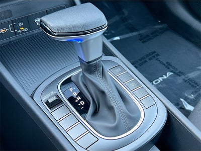 2026 Hyundai KONA SE FWD