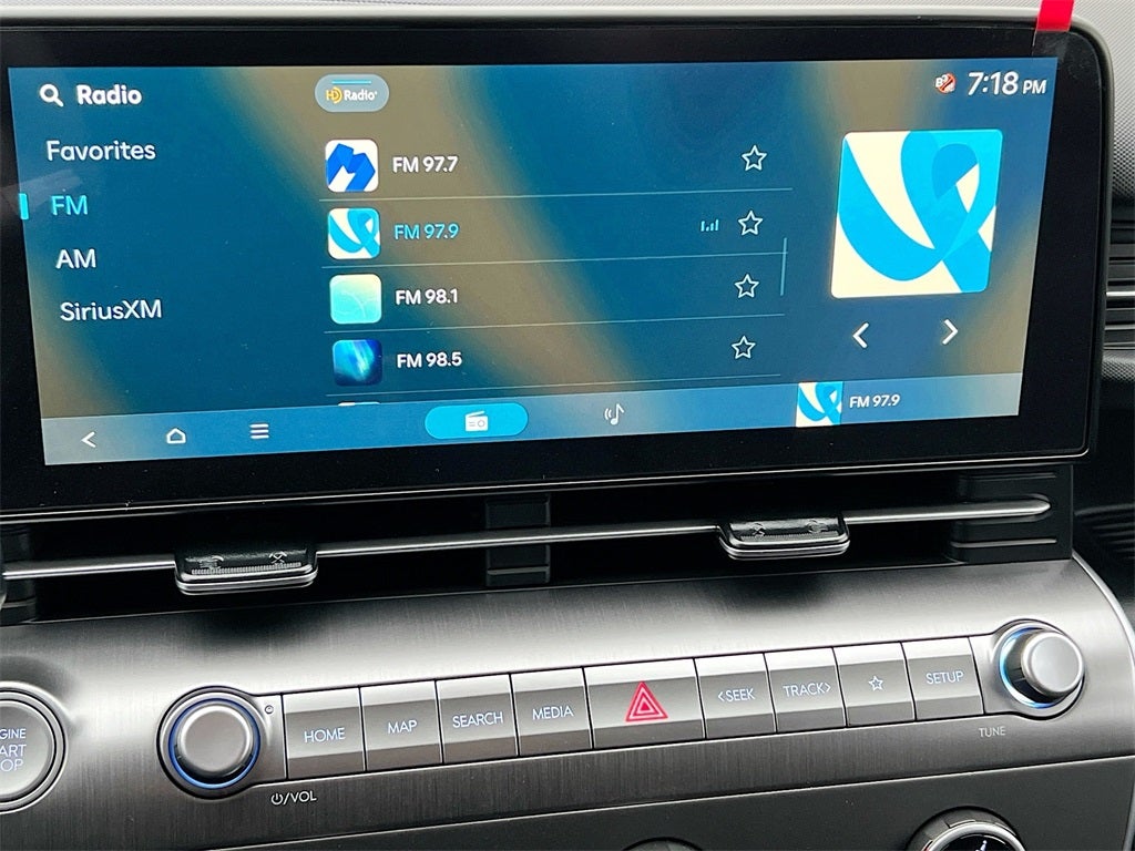 2026 Hyundai KONA SE FWD