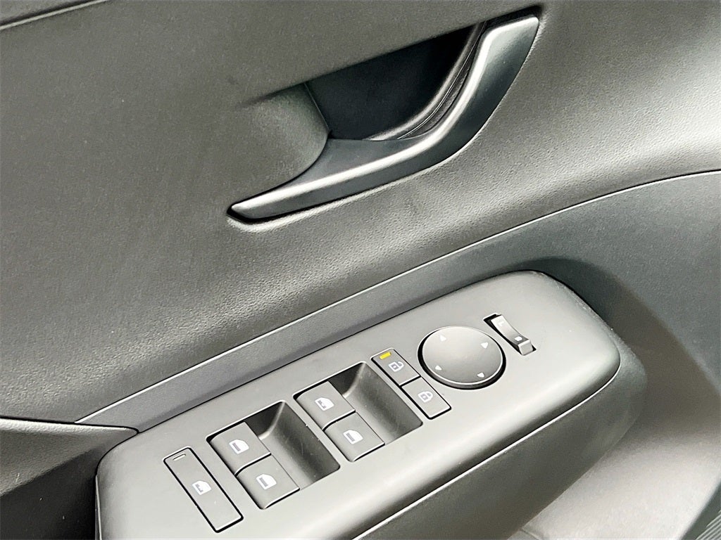 2026 Hyundai KONA SE FWD