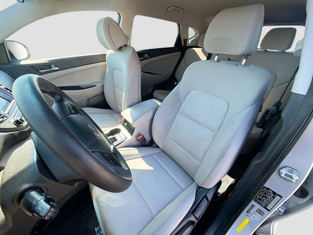2016 Hyundai TUCSON SE