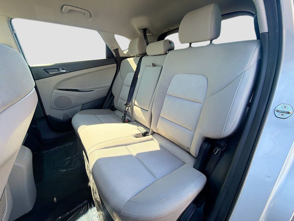 2016 Hyundai TUCSON SE