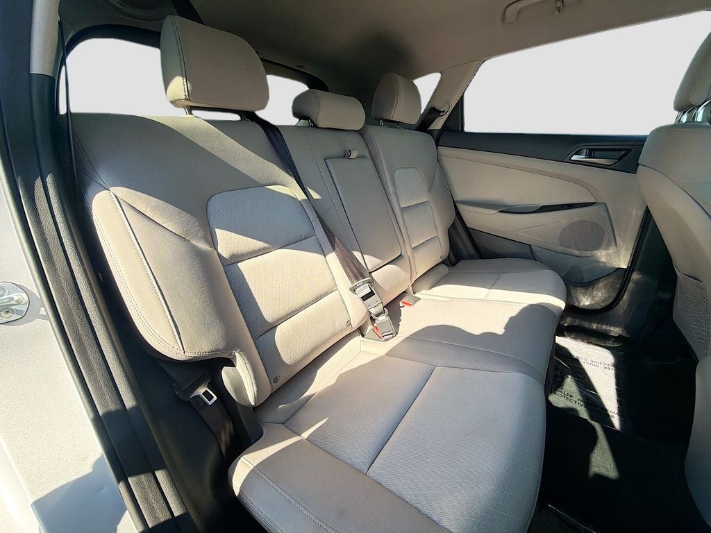 2016 Hyundai TUCSON SE