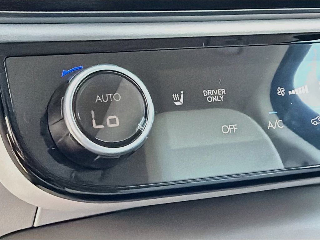 2027 Hyundai PALISADE HYBRID Blue SEL 7P