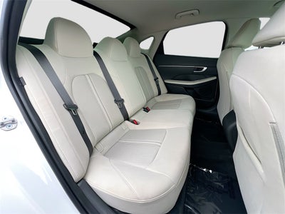 2025 Hyundai SONATA SE