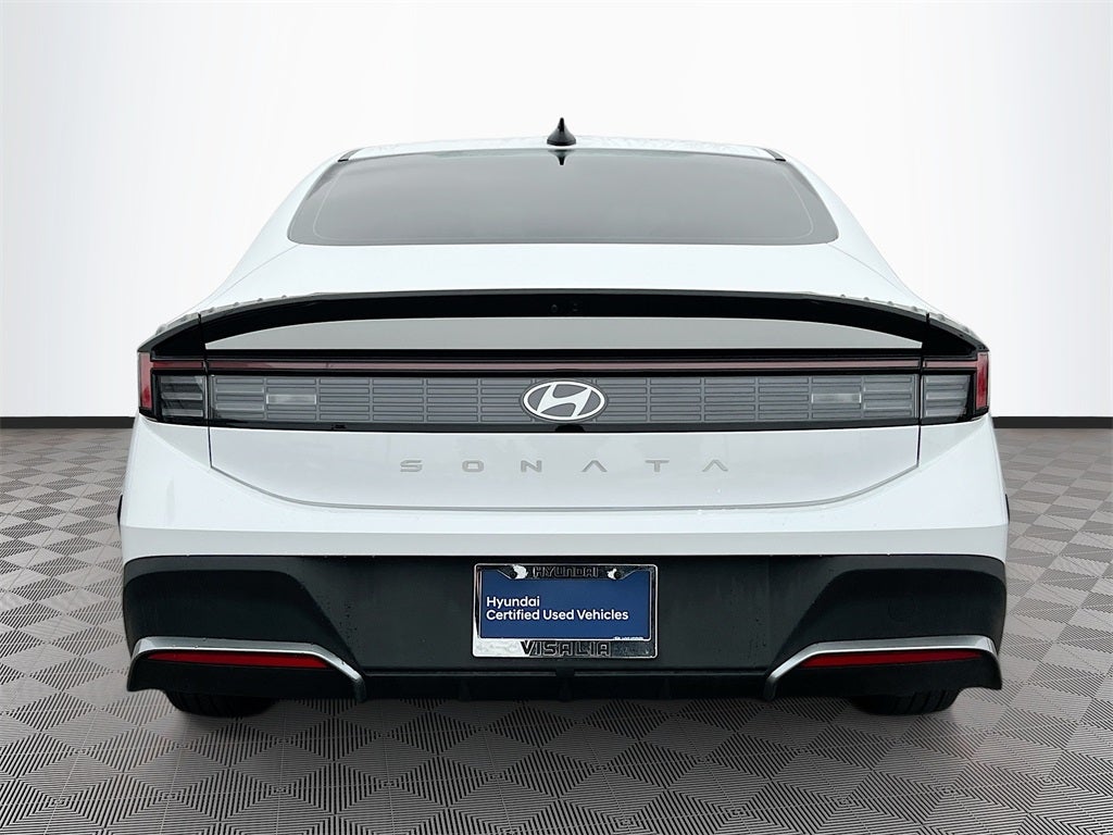 2025 Hyundai SONATA SE