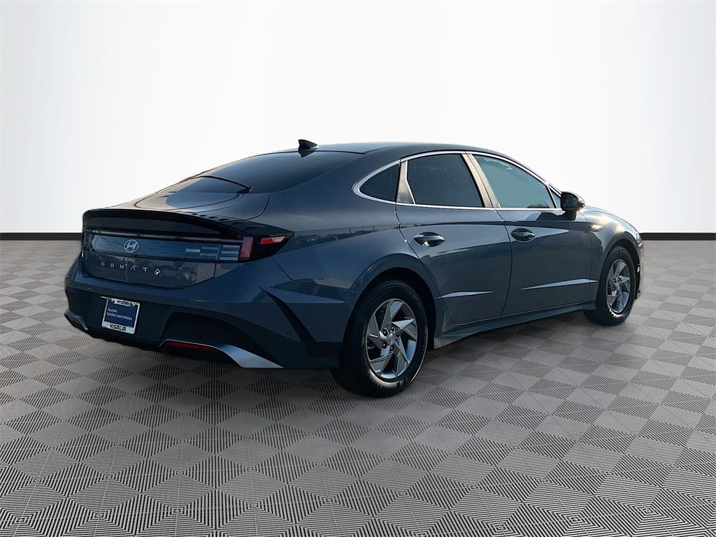 2025 Hyundai SONATA SE