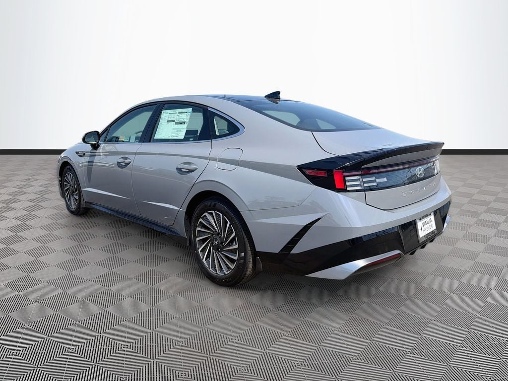 2026 Hyundai SONATA HYBRID SEL