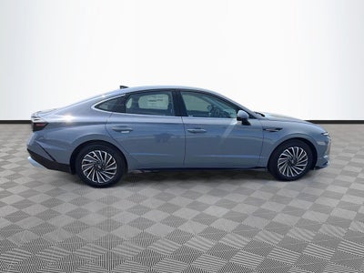 2026 Hyundai SONATA HYBRID SEL
