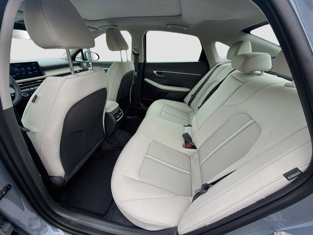 2026 Hyundai SONATA HYBRID SEL