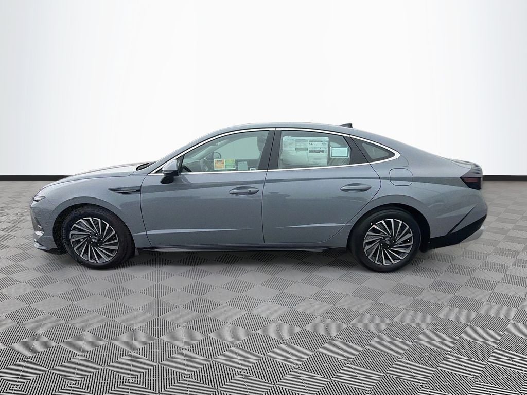 2026 Hyundai SONATA HYBRID SEL