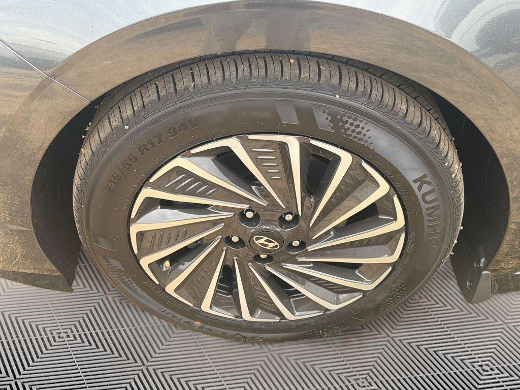2026 Hyundai SONATA HYBRID SEL