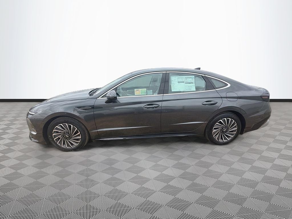 2026 Hyundai SONATA HYBRID SEL