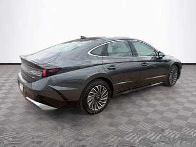 2026 Hyundai SONATA HYBRID SEL