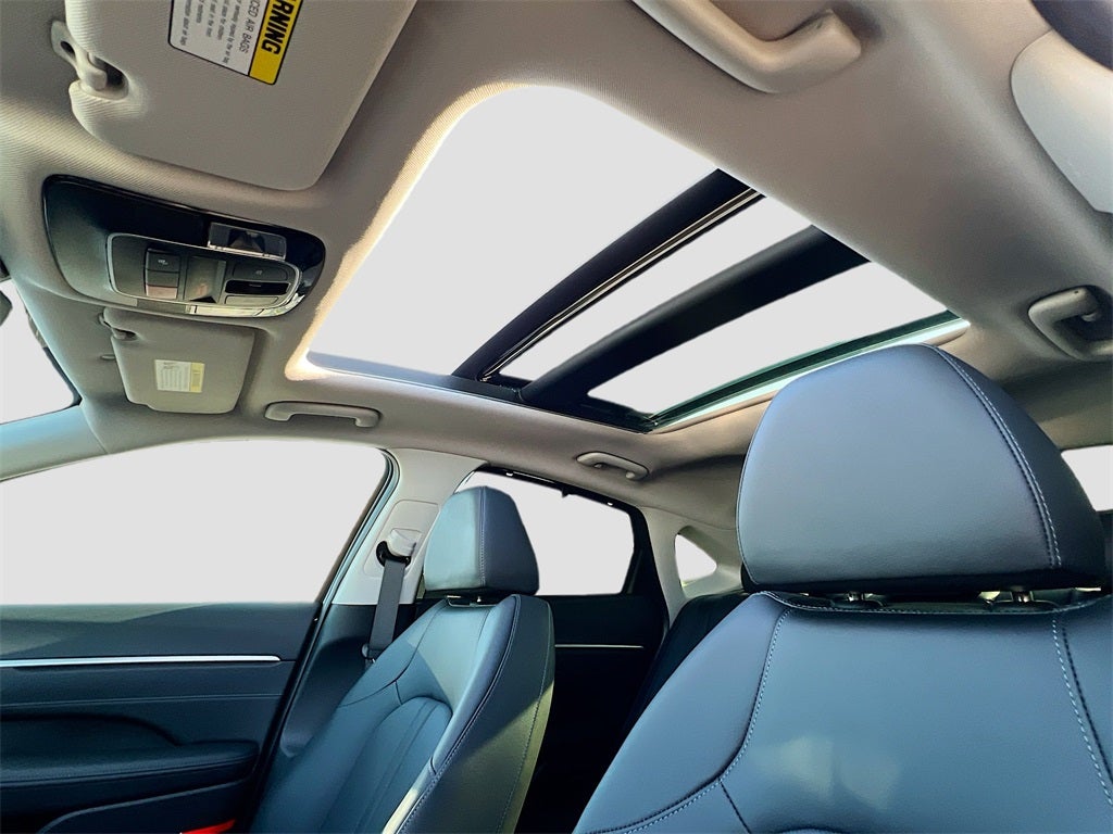 2025 Hyundai SONATA HYBRID Limited