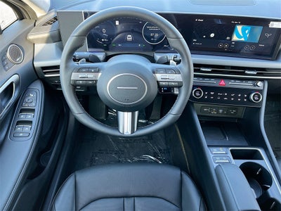 2025 Hyundai SONATA HYBRID Limited