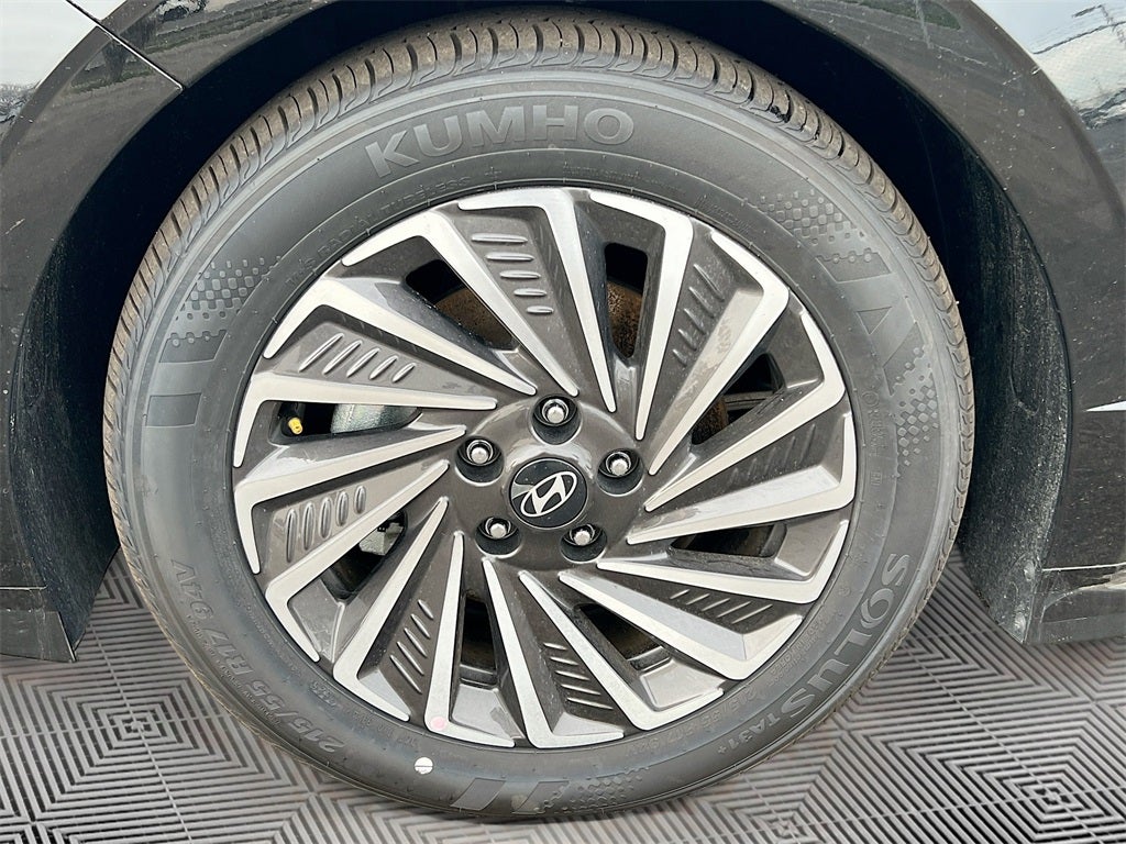 2026 Hyundai SONATA HYBRID Limited