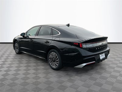 2026 Hyundai SONATA HYBRID Limited