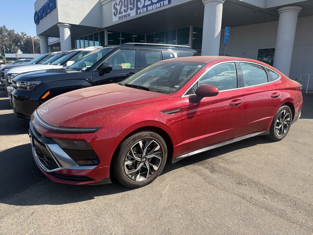 2025 Hyundai SONATA SEL
