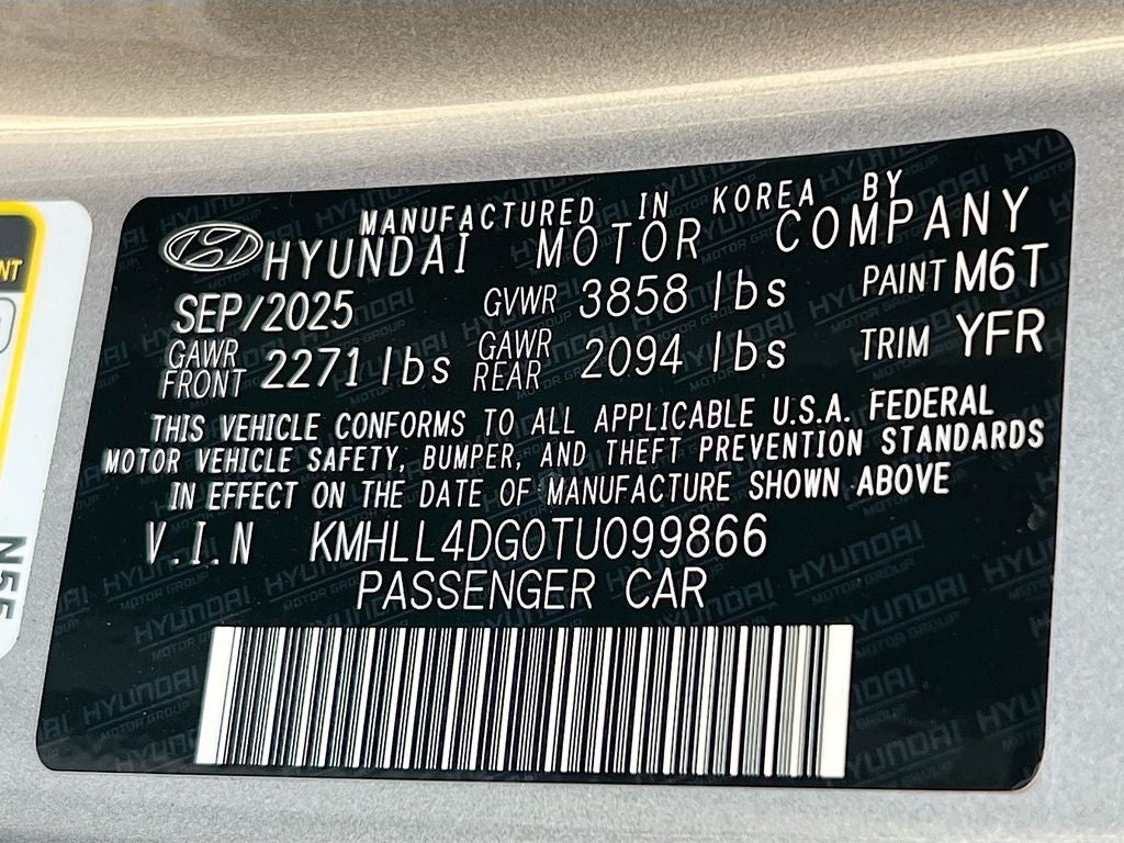 2026 Hyundai ELANTRA SE