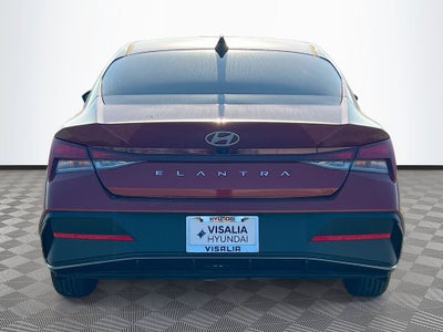 2026 Hyundai ELANTRA SE