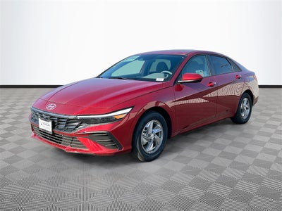 2026 Hyundai ELANTRA SE