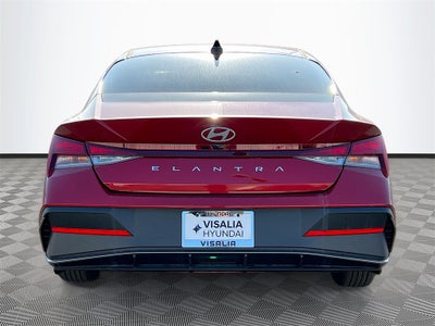 2026 Hyundai ELANTRA SE