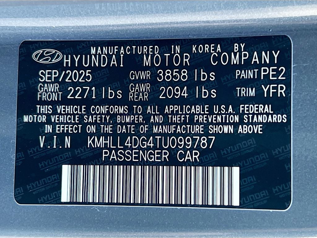 2026 Hyundai ELANTRA SE