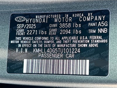 2026 Hyundai ELANTRA SE