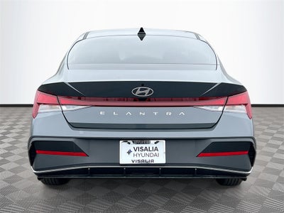 2026 Hyundai ELANTRA SE