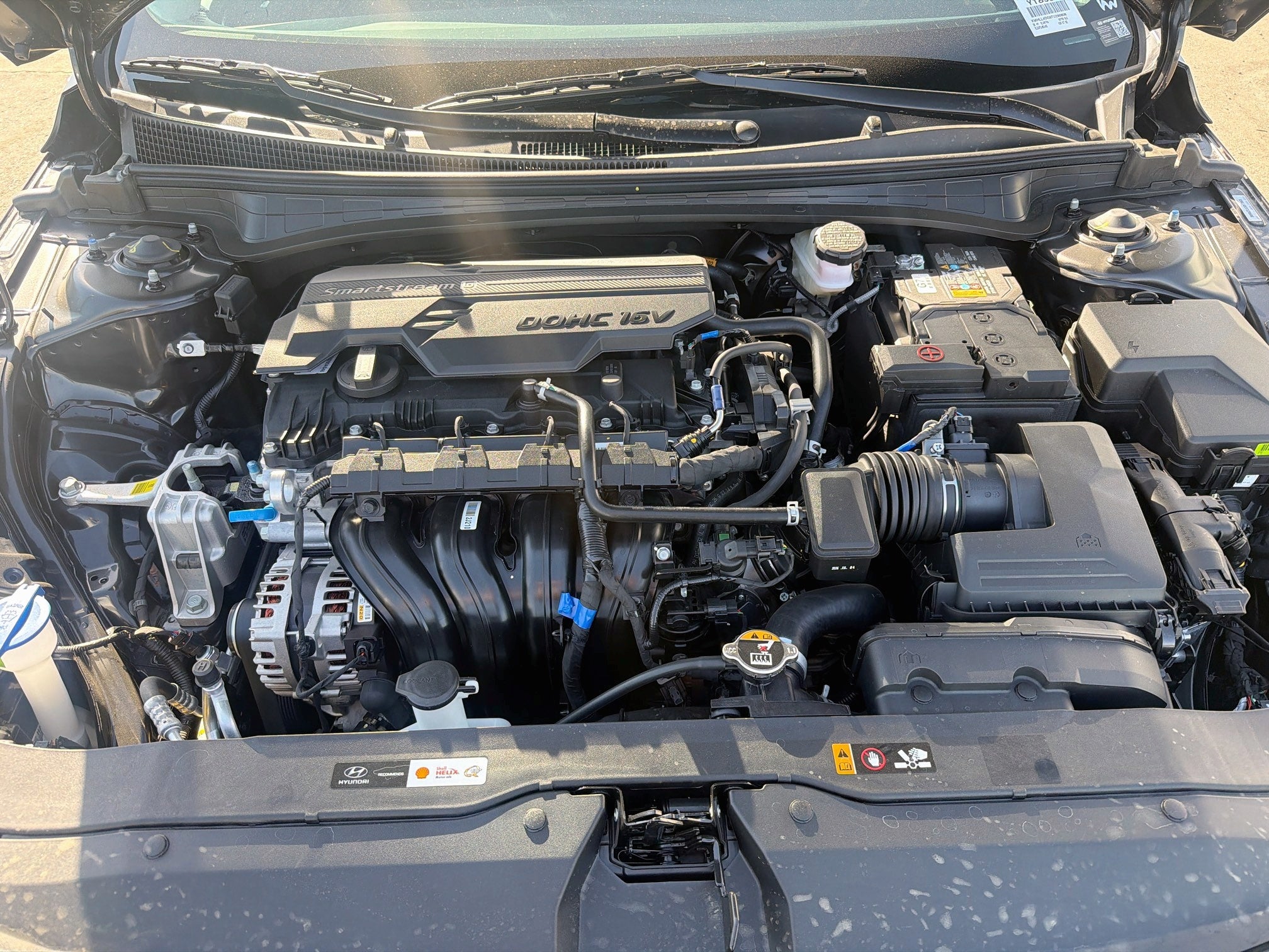 2026 Hyundai ELANTRA SE