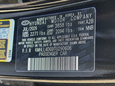 2026 Hyundai ELANTRA SE