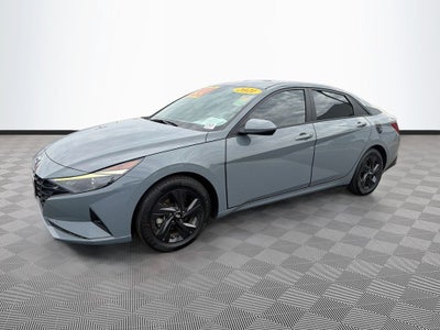 2021 Hyundai ELANTRA SEL