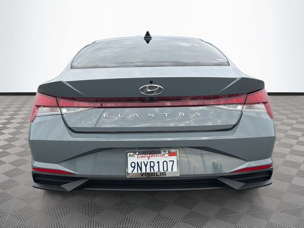 2021 Hyundai ELANTRA SEL