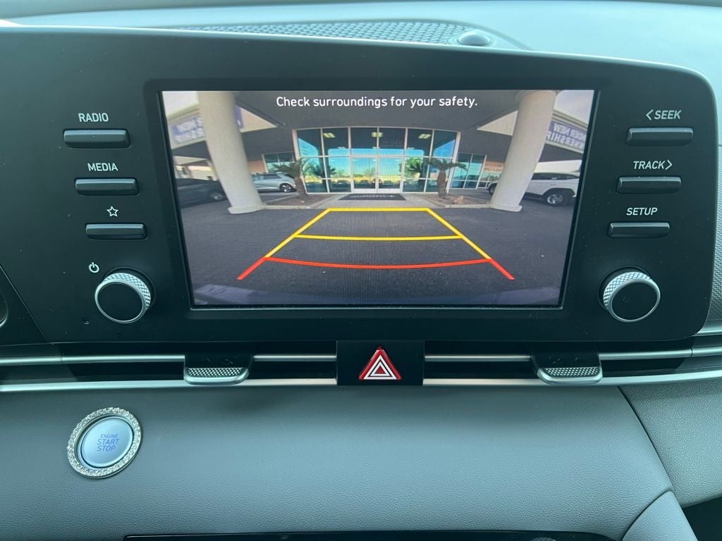 2023 Hyundai ELANTRA SEL