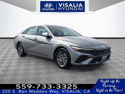 2024 Hyundai ELANTRA SEL