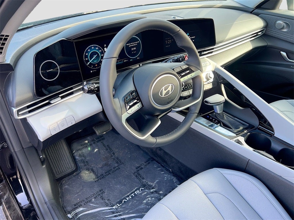2025 Hyundai ELANTRA HYBRID Limited