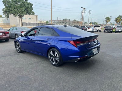 2023 Hyundai ELANTRA Limited