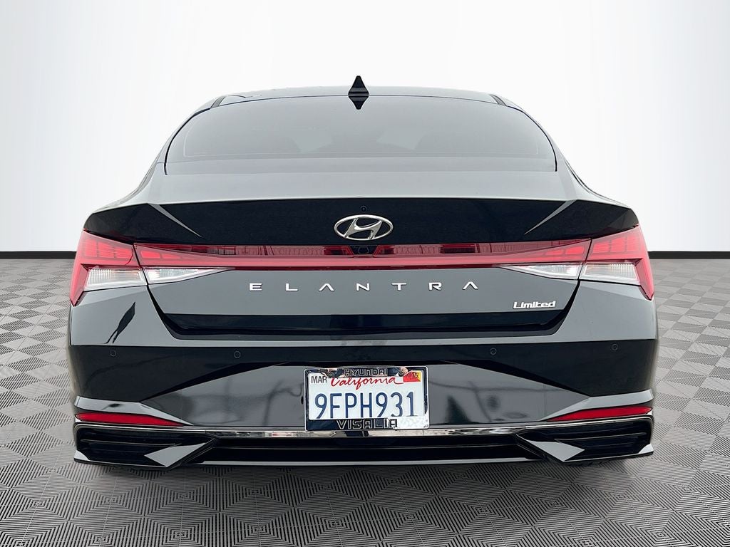 2023 Hyundai ELANTRA Limited