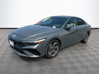2024 Hyundai ELANTRA Limited